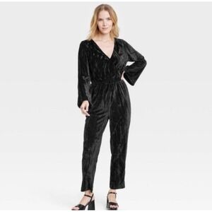 A New Day Black Velour Romper Jumpsuit  Pantsuit Christmas Coctkail Size L EUC